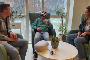 Slingedael zet virtual reality in voor het welzijn van de bewoners